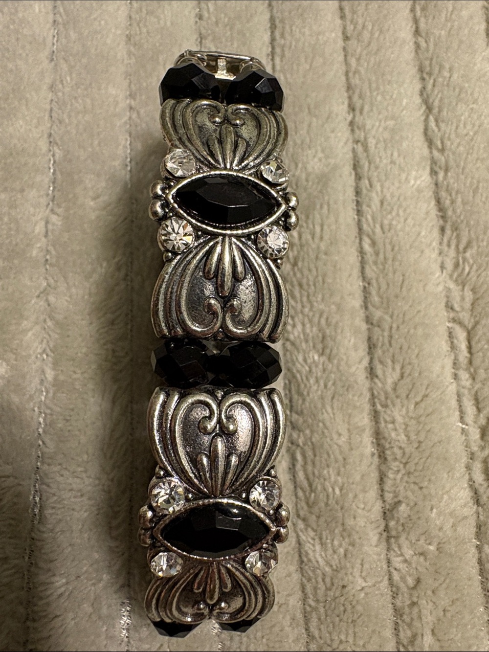 Classic Black Bead, rhinestone & Silver-Tone Decorative Bracelet - Women Jewelry